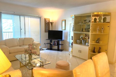 Condo in Delray Beach, Florida, 2 bedrooms  № 2171735 - photo 6