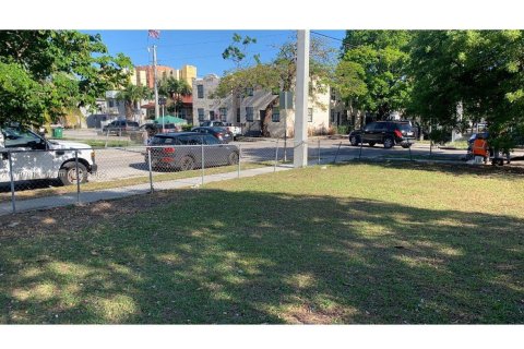 Terreno en venta en Miami, Florida № 1861281 - foto 5