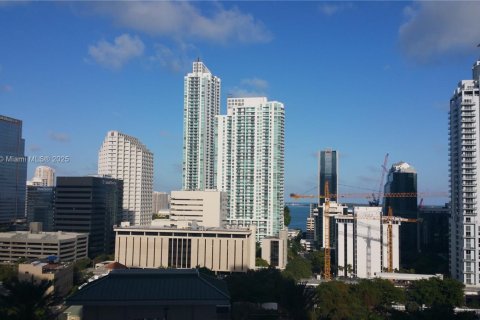 Купить кондоминиум в Майами, Флорида 1 спальня, 62.62м2, № 1931953 - фото 11
