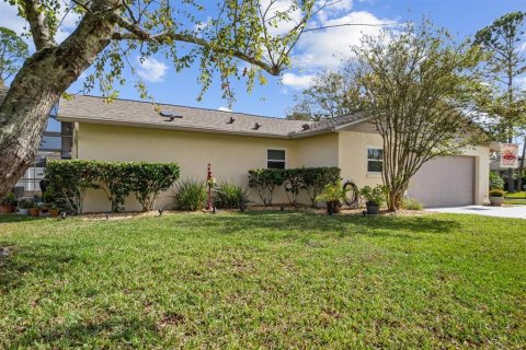 House in Palm Coast, Florida 3 bedrooms, 152.36 sq.m. № 1424575 - photo 11