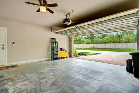 House in North Fort Myers, Florida 2 bedrooms, 139.07 sq.m. № 2231409 - photo 25