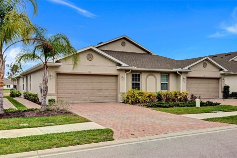 House in North Fort Myers, Florida 2 bedrooms, 139.07 sq.m. № 2231409 - photo 11