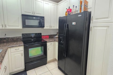 Adosado en alquiler en Miramar, Florida, 3 dormitorios, 167.22 m2 № 1974627 - foto 4