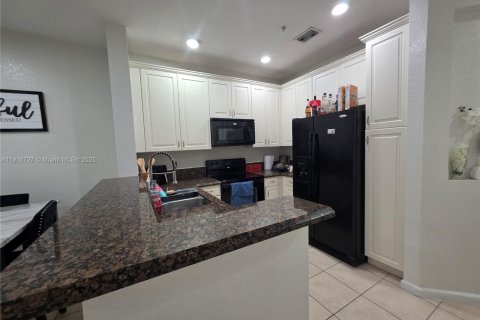 Adosado en alquiler en Miramar, Florida, 3 dormitorios, 167.22 m2 № 1974627 - foto 8