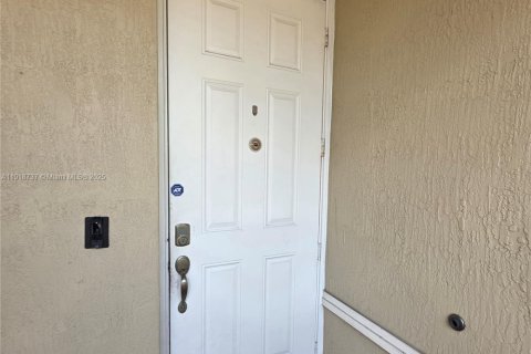 Adosado en alquiler en Miramar, Florida, 3 dormitorios, 167.22 m2 № 1974627 - foto 3