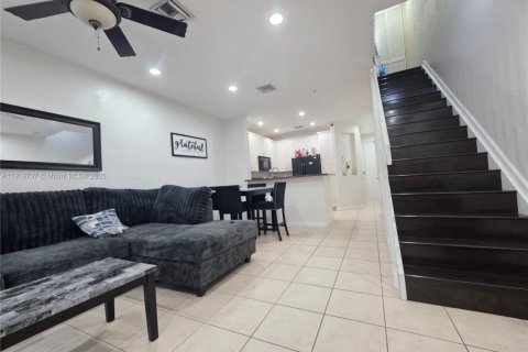 Adosado en alquiler en Miramar, Florida, 3 dormitorios, 167.22 m2 № 1974627 - foto 15