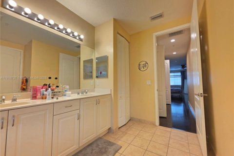 Adosado en alquiler en Miramar, Florida, 3 dormitorios, 167.22 m2 № 1974627 - foto 25