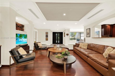 Купить виллу или дом в Мирамар, Флорида 4 спальни, 308.34м2, № 2041366 - фото 10