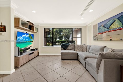 Купить виллу или дом в Мирамар, Флорида 4 спальни, 308.34м2, № 2041366 - фото 13