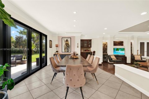 Купить виллу или дом в Мирамар, Флорида 4 спальни, 308.34м2, № 2041366 - фото 15
