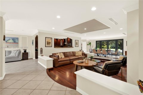 Купить виллу или дом в Мирамар, Флорида 4 спальни, 308.34м2, № 2041366 - фото 8