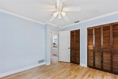 House in Edgewater, Florida 3 bedrooms, 143.44 sq.m. № 1733340 - photo 15