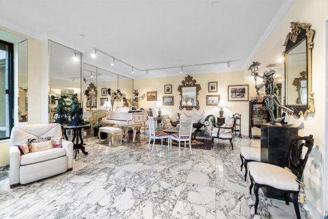 Купить кондоминиум в Палм-Бич, Флорида 7 комнат, 209.96м2, № 2241662 - фото 13