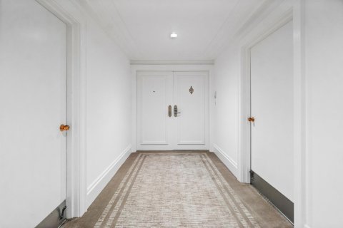 Купить кондоминиум в Палм-Бич, Флорида 7 комнат, 209.96м2, № 2241662 - фото 3