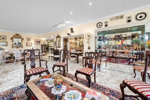 Купить кондоминиум в Палм-Бич, Флорида 7 комнат, 209.96м2, № 2241662 - фото 11