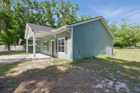 House in Bell, Florida 2 bedrooms, 138.98 sq.m. № 1740463 - photo 16