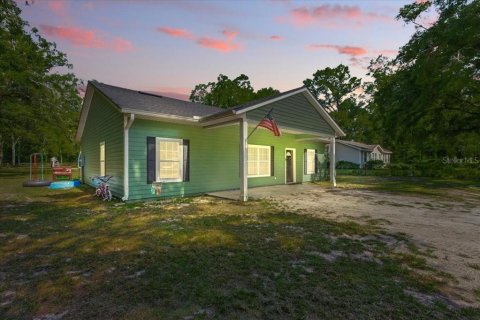 House in Bell, Florida 2 bedrooms, 138.98 sq.m. № 1740463 - photo 17