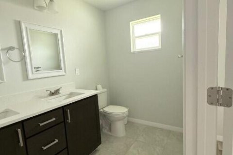 House in Ocala, Florida 3 bedrooms, 142.05 sq.m. № 2177115 - photo 5