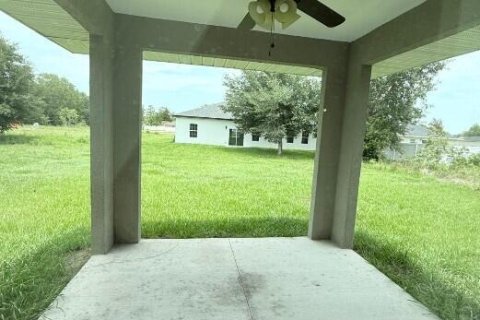 House in Ocala, Florida 3 bedrooms, 142.05 sq.m. № 2177115 - photo 8