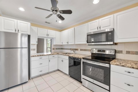 Copropriété à vendre à Boca Raton, Floride: 2 chambres, 112.97 m2 № 2241471 - photo 7