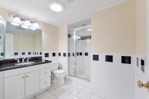 Copropriété à vendre à Boca Raton, Floride: 2 chambres, 112.97 m2 № 2241471 - photo 20