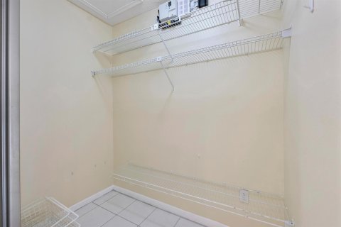 Copropriété à vendre à Boca Raton, Floride: 2 chambres, 112.97 m2 № 2241471 - photo 16