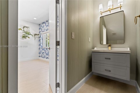 Villa ou maison à louer à Miami, Floride: 4 chambres, 232.26 m2 № 2046699 - photo 24