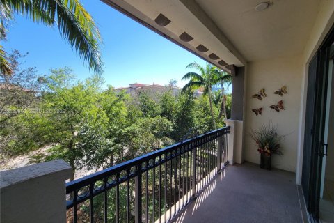 Townhouse in Sunrise, Florida 3 bedrooms, 173.26 sq.m. № 2401638 - photo 5