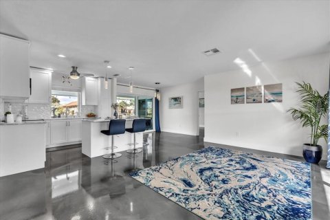 Villa ou maison à vendre à Punta Gorda, Floride: 3 chambres, 134.71 m2 № 2101567 - photo 5