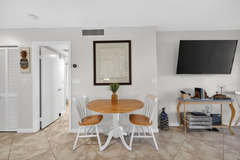 Condominio en venta en St. Lucie, Florida, 1 dormitorio, 64.01 m2 № 2085298 - foto 8
