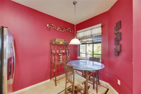House in Apollo Beach, Florida 2 bedrooms, 150.13 sq.m. № 1914487 - photo 16