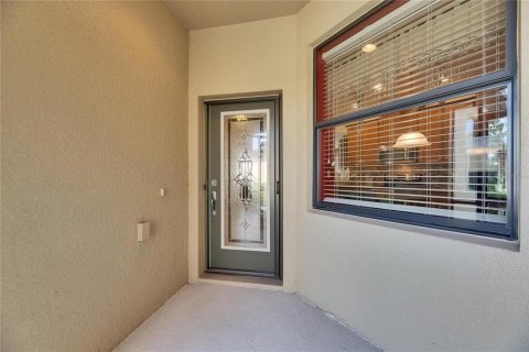 House in Apollo Beach, Florida 2 bedrooms, 150.13 sq.m. № 1914487 - photo 11