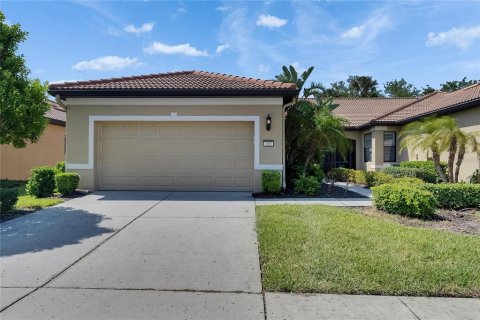 House in Apollo Beach, Florida 2 bedrooms, 150.13 sq.m. № 1914487 - photo 8