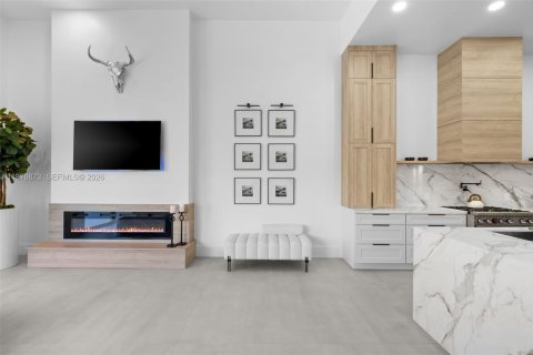 House in Parkland, Florida 5 bedrooms, 290.88 sq.m. № 2040623 - photo 17