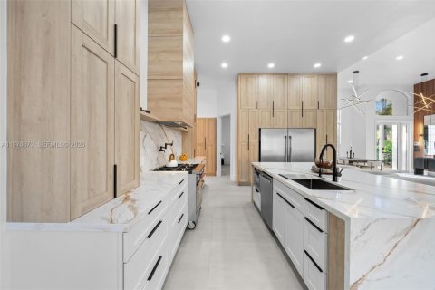 House in Parkland, Florida 5 bedrooms, 290.88 sq.m. № 2040623 - photo 15