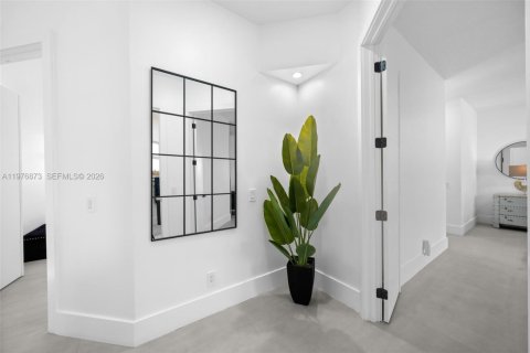 House in Parkland, Florida 5 bedrooms, 290.88 sq.m. № 2040623 - photo 29