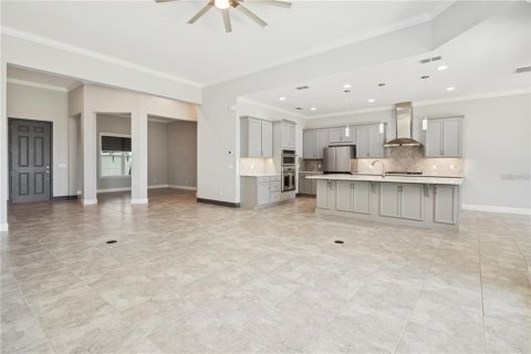 Villa ou maison à vendre à Winter Garden, Floride: 4 chambres, 323.95 m2 № 2388349 - photo 6
