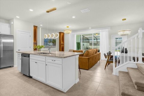 Touwnhouse à vendre à Davenport, Floride: 5 chambres, 213.02 m2 № 2212248 - photo 12