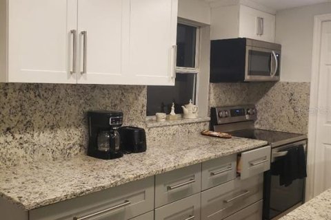Villa ou maison à louer à Venice, Floride: 3 chambres, 90.3 m2 № 2425378 - photo 8