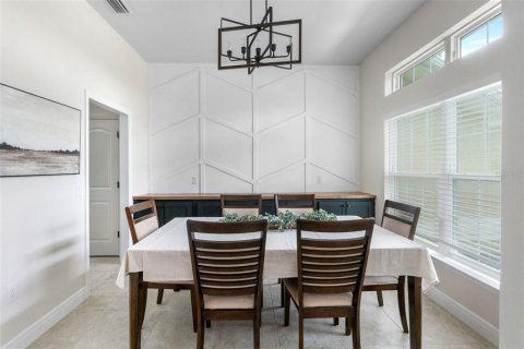 Casa en venta en North Port, Florida, 4 dormitorios, 198.63 m2 № 1904494 - foto 5
