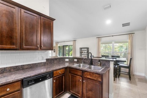 Casa en venta en North Port, Florida, 4 dormitorios, 198.63 m2 № 1904494 - foto 19