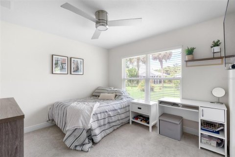 Casa en venta en North Port, Florida, 4 dormitorios, 198.63 m2 № 1904494 - foto 28