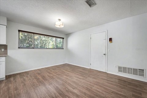 Villa ou maison à vendre à Orange Park, Floride: 3 chambres, 142.51 m2 № 2344833 - photo 15