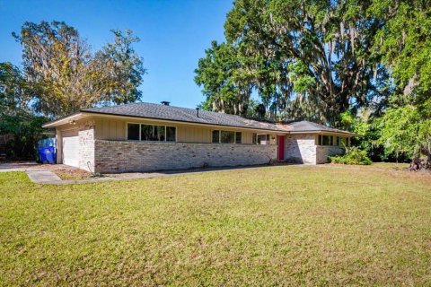 House in Orange Park, Florida 3 bedrooms, 142.51 sq.m. № 2344833