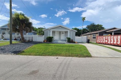Apartment in Tampa, Florida 2 bedrooms, 65.03 sq.m. № 2229323