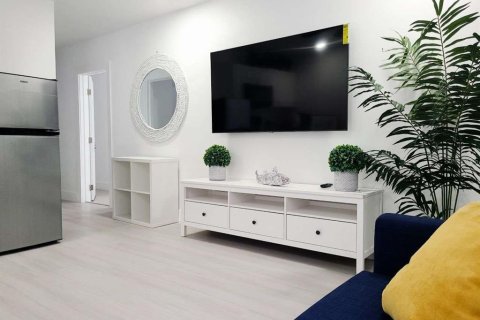 Apartamento en alquiler en Tampa, Florida, 2 dormitorios, 65.03 m2 № 2229323 - foto 4