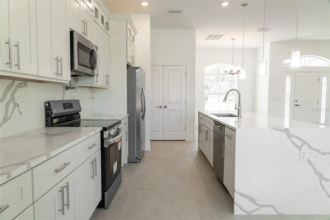 Villa ou maison à vendre à Ocala, Floride: 4 chambres, 167.32 m2 № 2205838 - photo 25