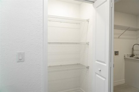 Villa ou maison à vendre à Ocala, Floride: 4 chambres, 167.32 m2 № 2205838 - photo 24