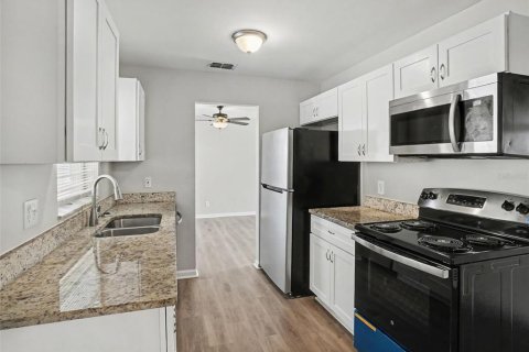 Villa ou maison à vendre à Orlando, Floride: 3 chambres, 124.3 m2 № 2156600 - photo 11