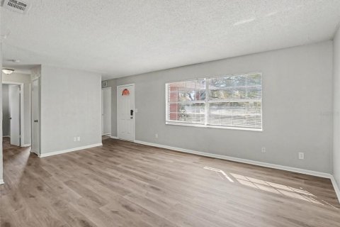 Villa ou maison à vendre à Orlando, Floride: 3 chambres, 124.3 m2 № 2156600 - photo 5